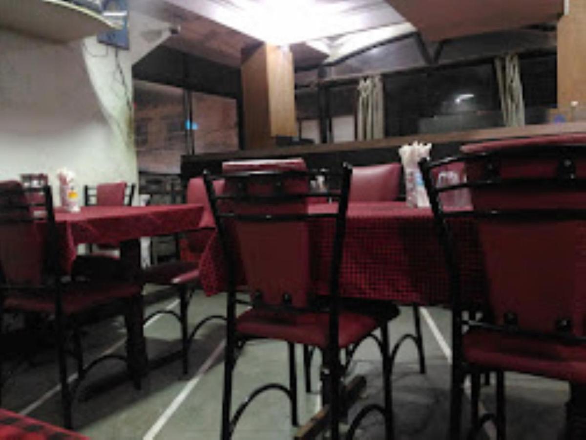 Hotel Vaibhav,Akola Zewnętrze zdjęcie
