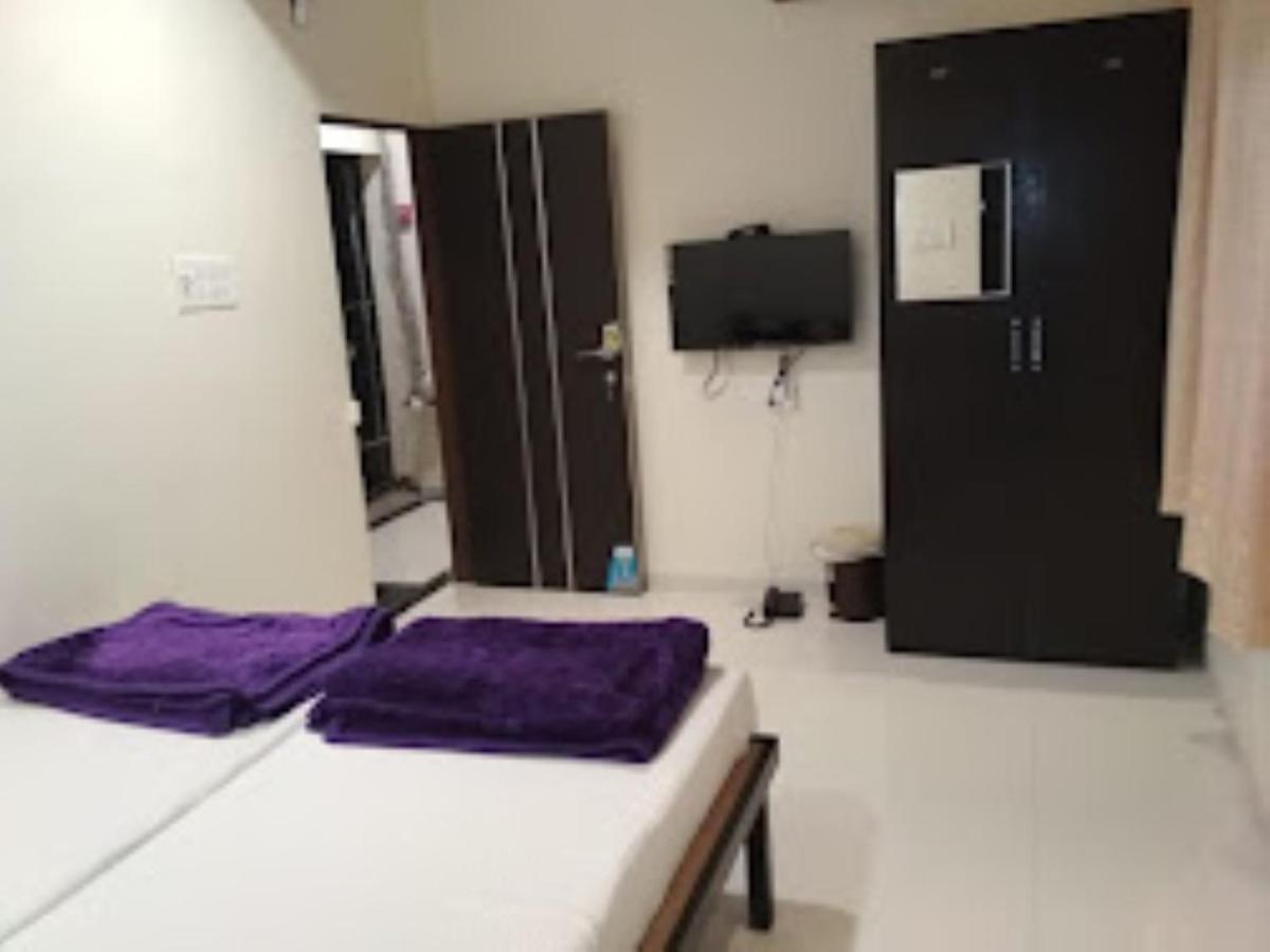 Hotel Vaibhav,Akola Zewnętrze zdjęcie